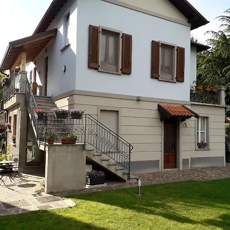 Pensjonat Casa Liberty Mandello del Lario