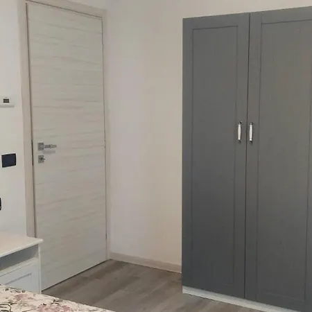 Casa Liberty Gæstehus Mandello del Lario